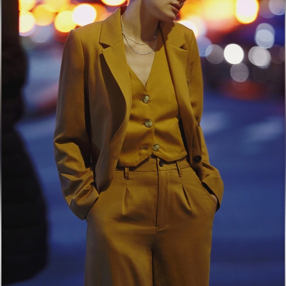 The Larsen Blazer in Drapeweave S - Picture 6 of 10